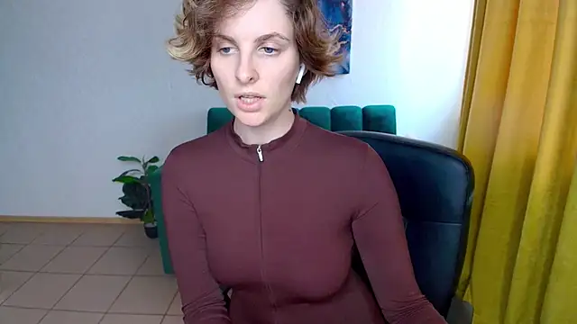AminaSullivan's Webcam Show