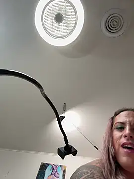 ChangedRaven's Webcam Show