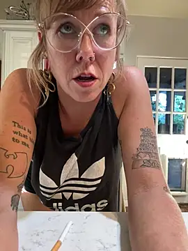 goodgirlbabydoll's Webcam Show