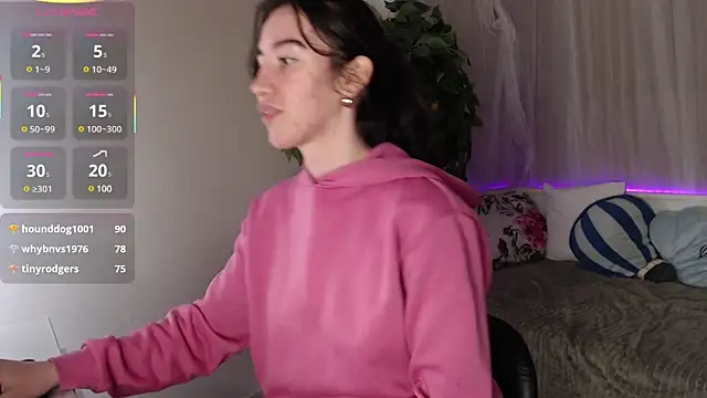 Belle_Via Live Sex Cams