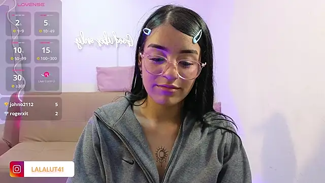 Lalalutsy_tay Live Sex Cams