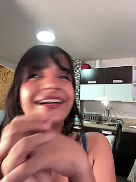 kevin_hotgirls room chat