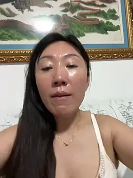 美女xiaomei-11在线直播