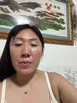 美女xiaomei-11在线直播
