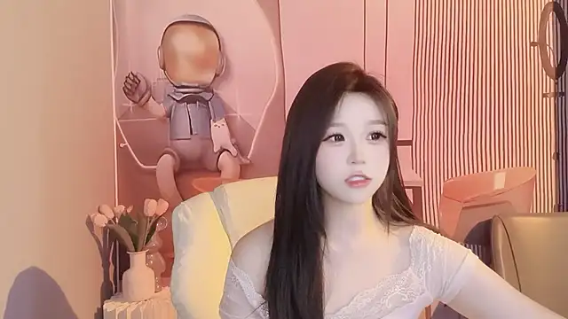 美女CAICAI_BABY在线直播
