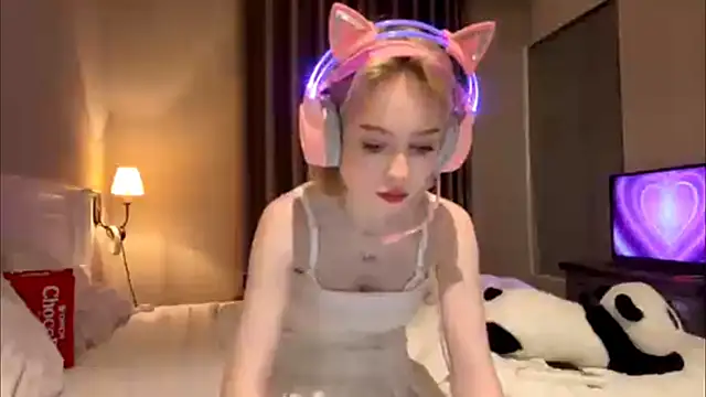 FlowMia Live Sex Cams