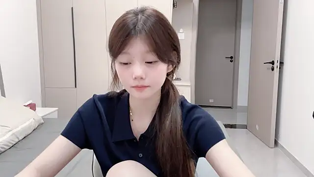 美女yang-yang-yang在线直播