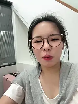 美女xixiya888在线直播