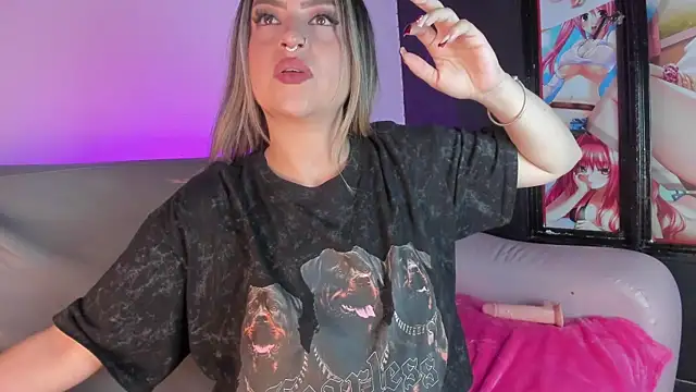 Valka_praskov Live Sex Cams