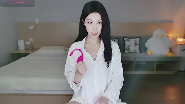 美女Lucky-baby在线直播