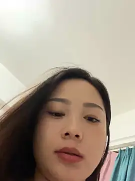 美女aier_x在线直播