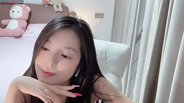 美女_Li--Li_在线直播