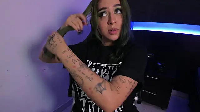 AnnikaMerliahh_ Live Sex Cams