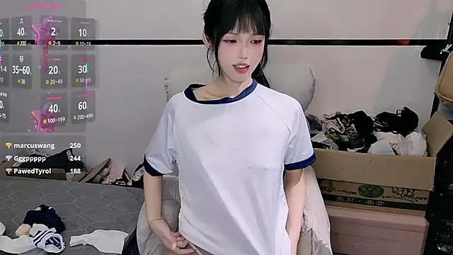 美女XueNi-888在线直播