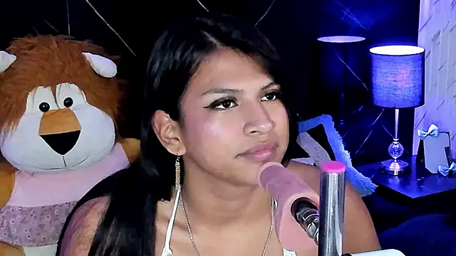 KimberlyCutee's Webcam Show