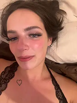 KinkyXellie's Webcam Show