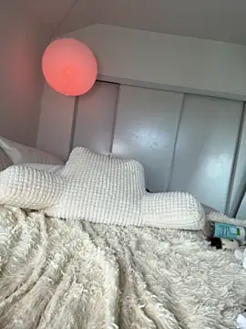 SerenaCloud's Webcam Show
