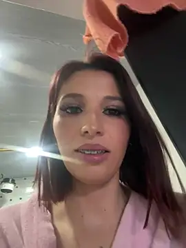 sapphiresexyhot's Webcam Show