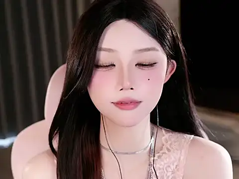 美女KAKA0118在线直播