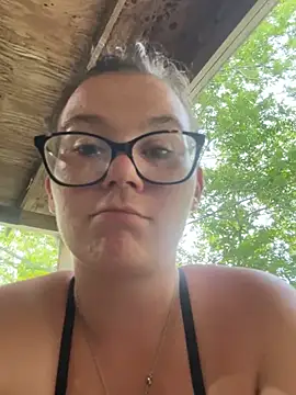 amiralily9's Webcam Show