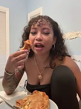 thebrattyprincess' Webcam Show