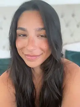 LoveLillyy's Webcam Show