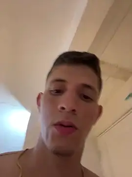 Bodyxx23's Webcam Show