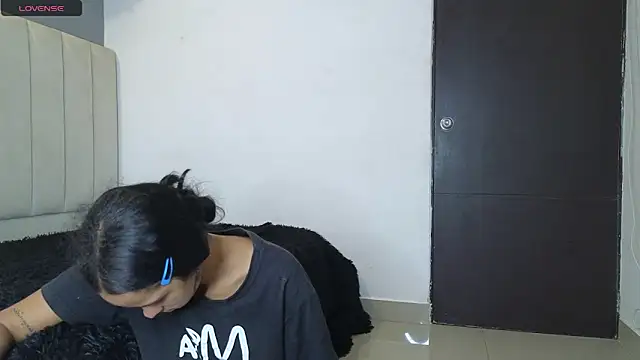 Destruction_of_tiffy's Webcam Show