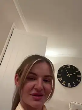 MeganMillerUK's Webcam Show