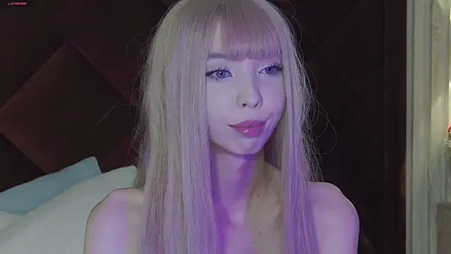 Evelyn_Neal's Webcam Show