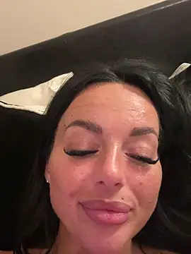 juicylucie's Webcam Show