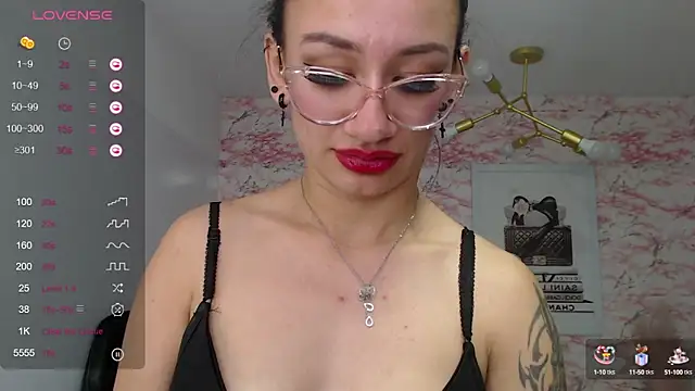 emily_rousse_t Live Sex Cams