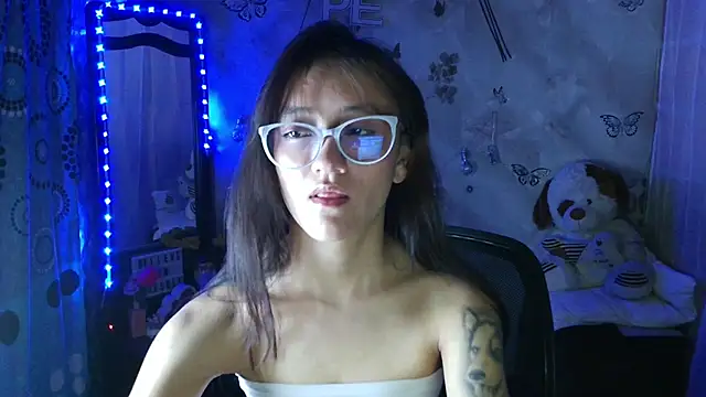 Lya1_ch Live Sex Cams