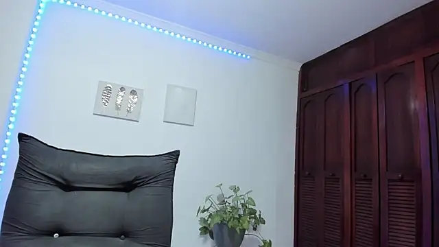 selena_jhonson Live Sex Cams