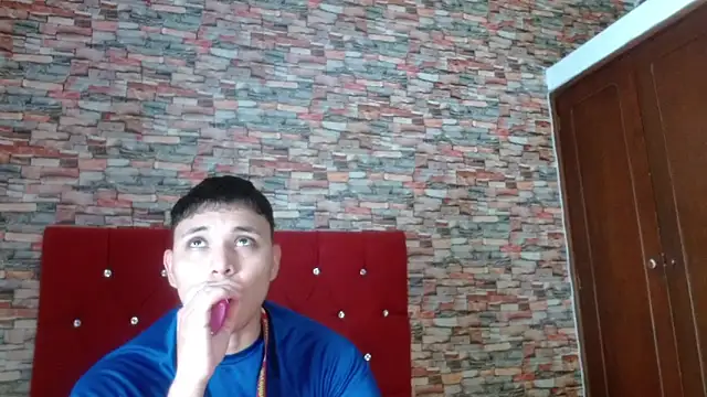 couple_lovelyds' Webcam Show