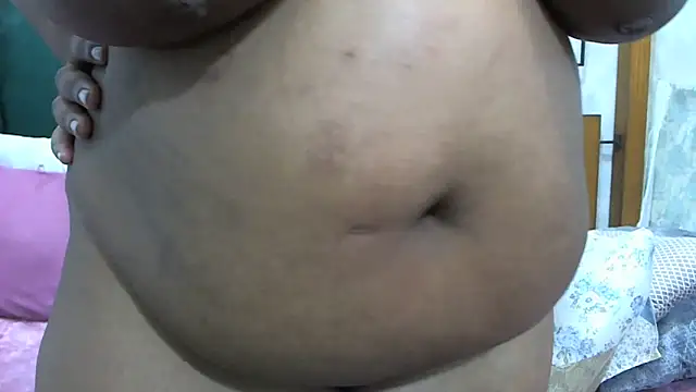 PIXIEBITCHXX26 Live Sex Cams