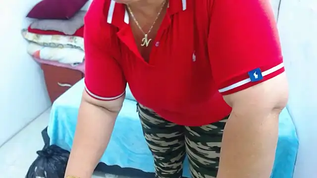loly47 Live Sex Cams