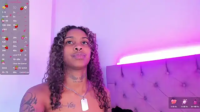 Triipsy Live Sex Cams