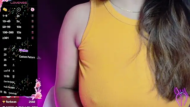 Show de DesiZoya na webcam