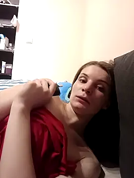 Nezukooo's Webcam Show