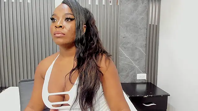GiannaMontes Live Sex Cams