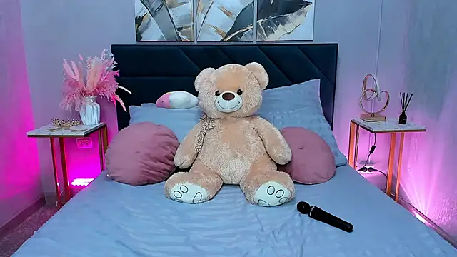 Curvy_Dynamite_ Live Sex Cams