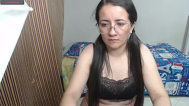 Dayanna_Smitt's Webcam Show