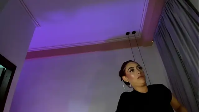JupiteFox Live Sex Cams