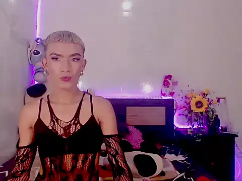 KimberlyXtreme's Webcam Show