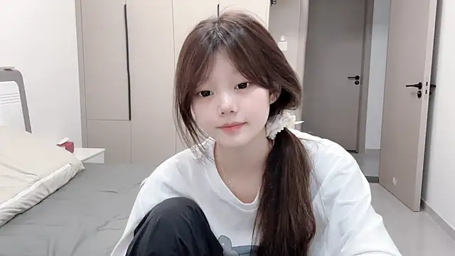 美女yang-yang-yang在线直播