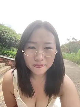 美女maomao_520在线直播