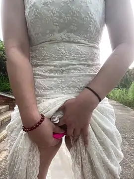 美女maomao_520在线直播