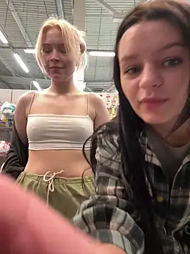 Cum_girlss' Webcam Show
