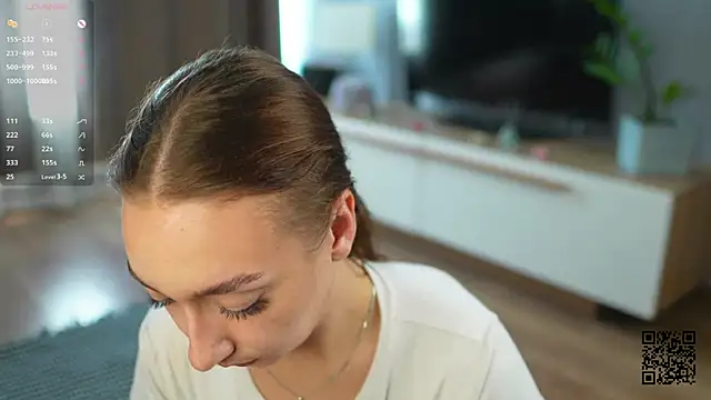 CaseyMixles Live Sex Cams